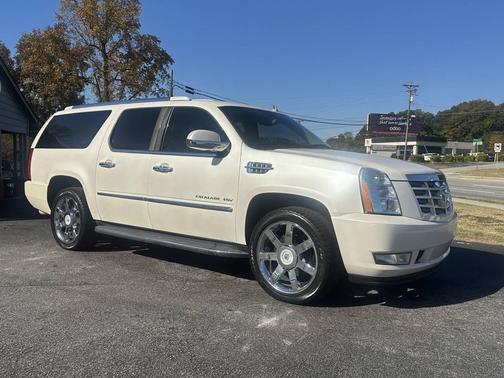 2010 Cadillac Escalade ESV Base