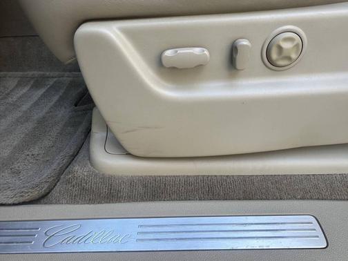 2010 Cadillac Escalade ESV Base