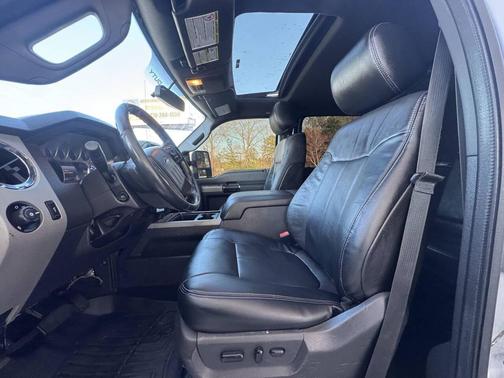 2013 Ford F-350 Lariat