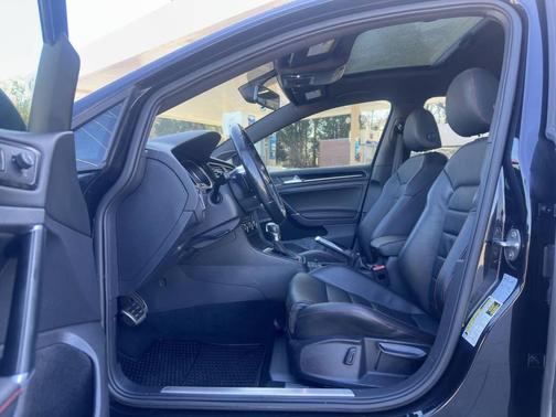 2017 Volkswagen Golf GTI 2.0T Autobahn 4-Door