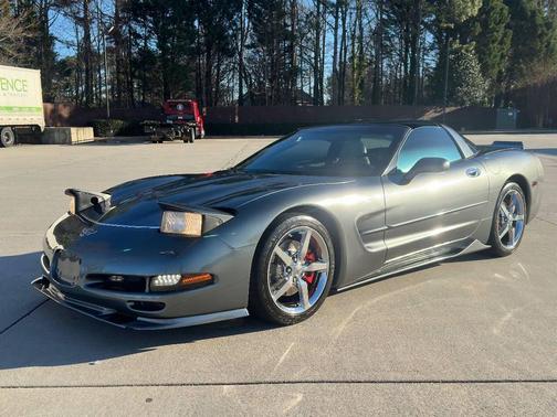 2003 Chevrolet Corvette Base