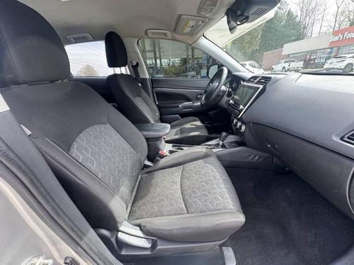 2020 Mitsubishi Outlander Sport SE