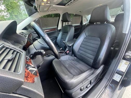 2013 Volkswagen Passat 2.0 TDI SEL Premium