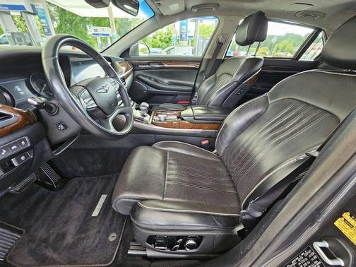 Gray 2017 Genesis G90 5.0 Ultimate