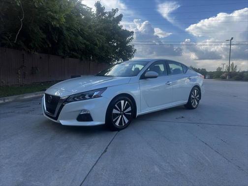 2022 Nissan Altima 2.5 SL