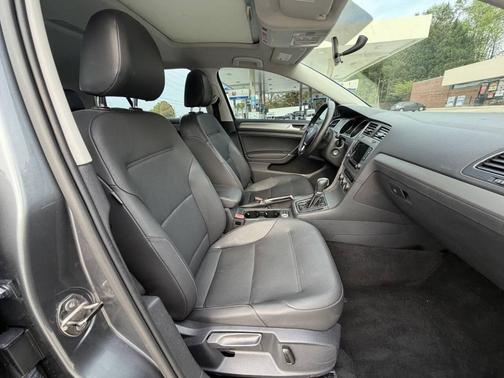 2015 Volkswagen Golf Auto TSI S w/Sunroof