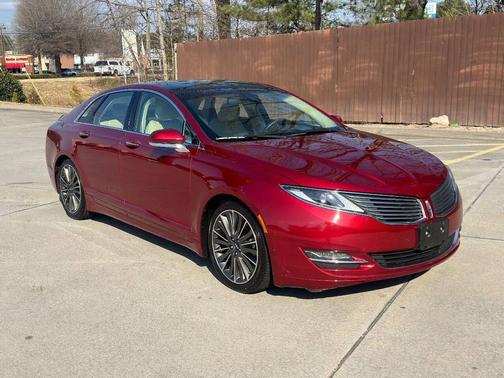 2015 Lincoln MKZ Hybrid Base