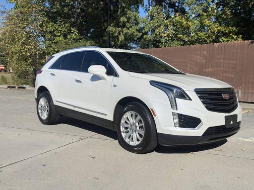 2017 Cadillac XT5 Base