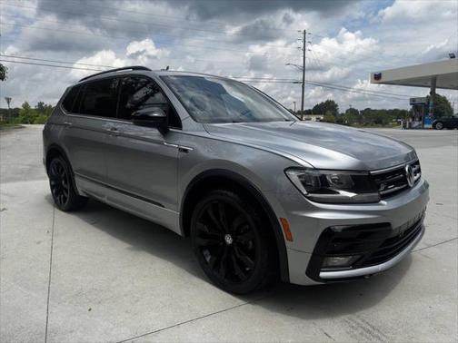2020 Volkswagen Tiguan 2.0T SE R-Line Black