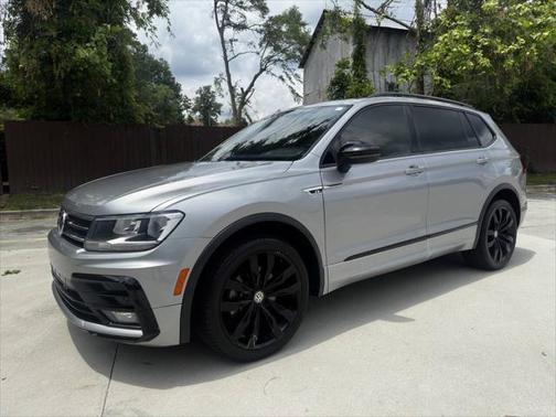 2020 Volkswagen Tiguan 2.0T SE R-Line Black