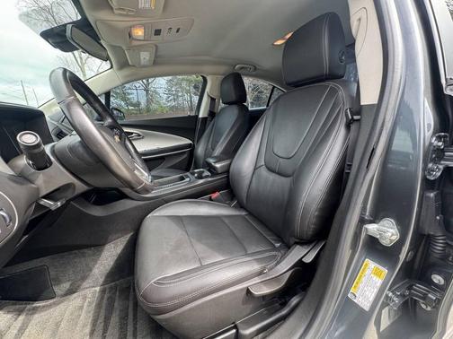 2013 Chevrolet Volt Base