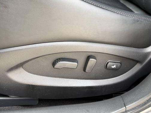 Graphite Shadow 2017 INFINITI QX50 Base