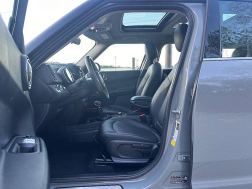 2019 MINI Countryman Cooper