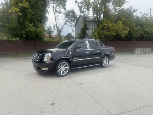 2010 Cadillac Escalade EXT Luxury