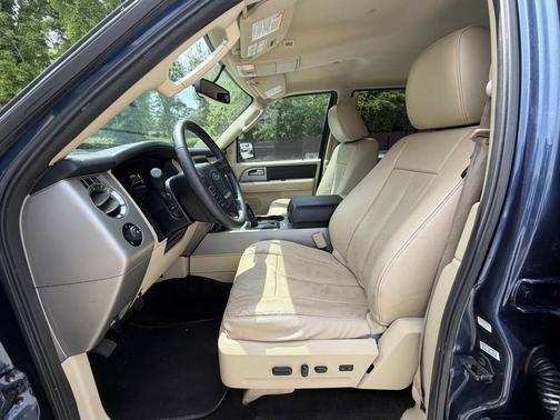 Blue Jeans Metallic 2016 Ford Expedition XLT