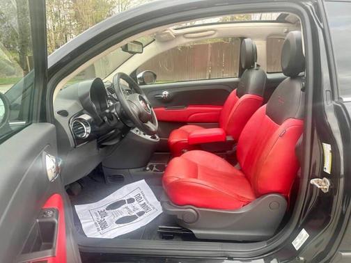 2013 FIAT 500 Lounge