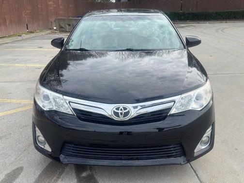 2014 Toyota Camry XLE