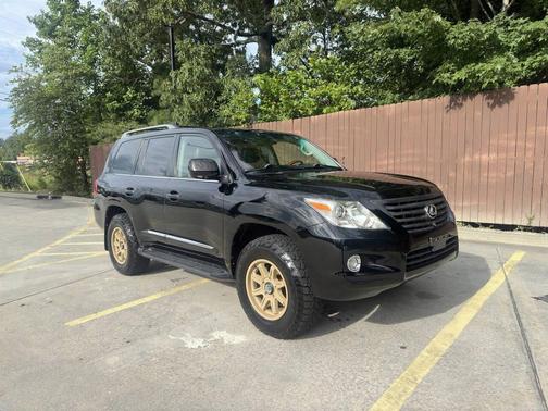 2011 Lexus LX 570 Base