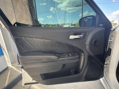 2020 Dodge Charger Scat Pack