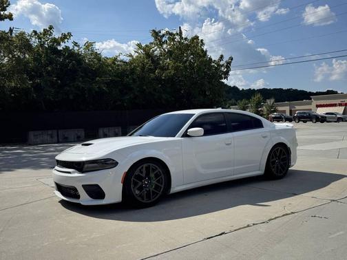 2020 Dodge Charger Scat Pack