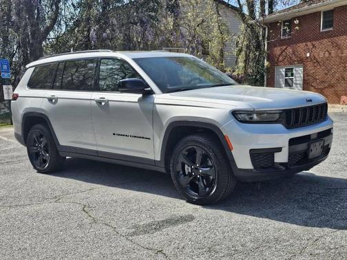 Silver Zynith 2021 Jeep Grand Cherokee L Altitude