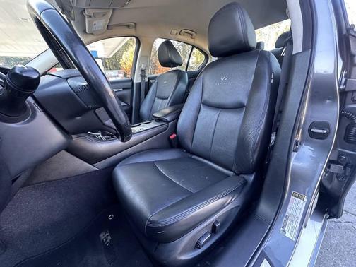 2014 INFINITI Q50 Base