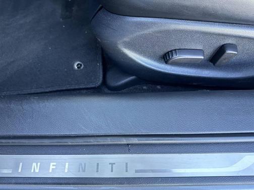 2014 INFINITI Q50 Base