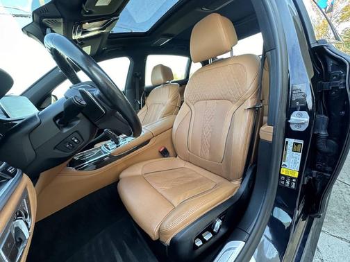 2018 BMW 750 i xDrive