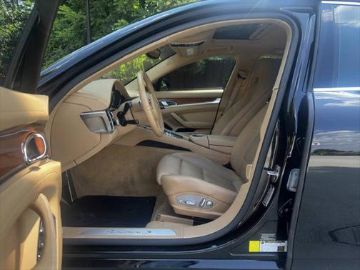 2014 Porsche Panamera E-Hybrid S