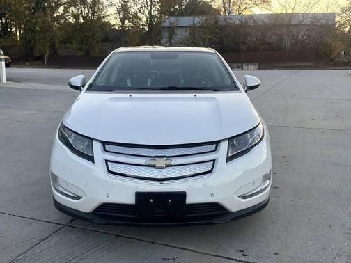 2012 Chevrolet Volt Base