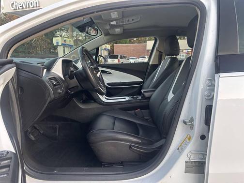 2012 Chevrolet Volt Base