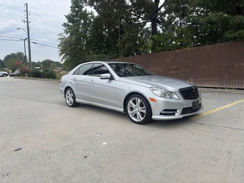 2013 Mercedes-Benz E-Class E 350 Luxury 4MATIC AWD 4dr Sedan