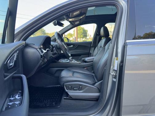 2017 Audi Q7 2.0T Premium