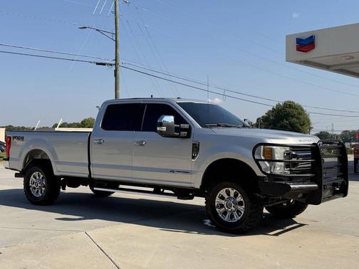 Ingot Silver Metallic 2017 Ford F-250 XLT