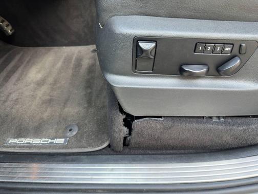 2008 Porsche Cayenne Cayenne