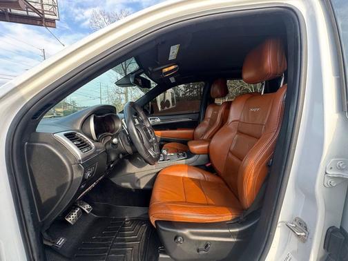 2014 Jeep Grand Cherokee SRT