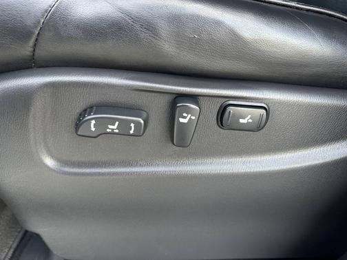 2015 INFINITI QX80 Base