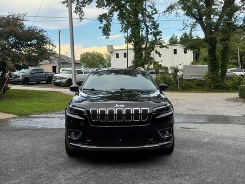 2019 Jeep Cherokee Overland