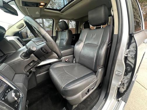 2011 Dodge Ram 1500 Laramie