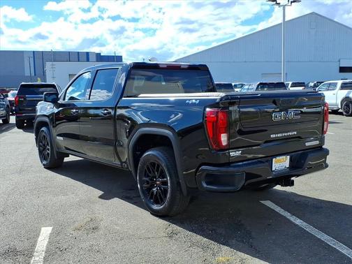 2022 GMC Sierra 1500 Elevation