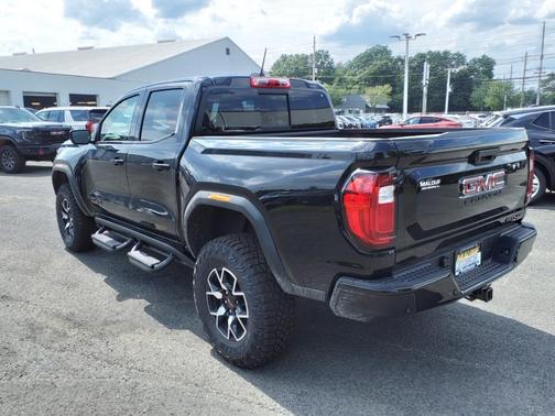 2024 GMC Canyon AT4X