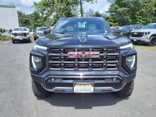 2024 GMC Canyon AT4X