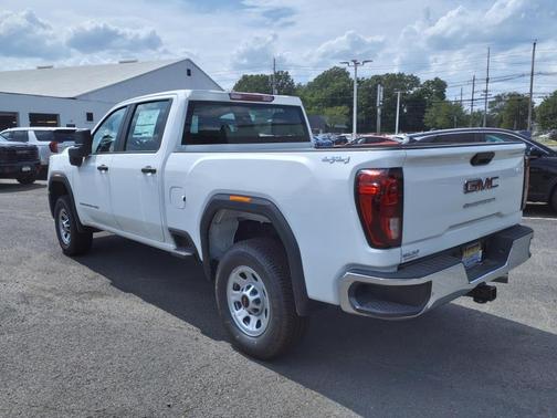 2024 GMC Sierra 2500 Base
