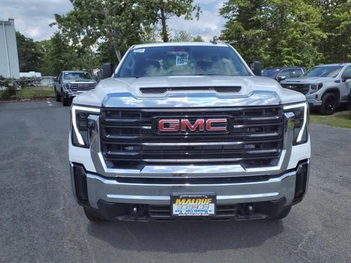 2024 GMC Sierra 2500 Base
