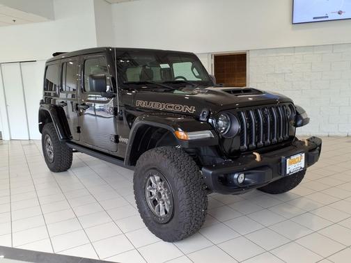 Black Clearcoat 2023 Jeep Wrangler Rubicon 392