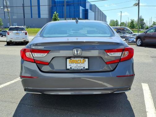 Modern Steel Metallic 2018 Honda Accord LX
