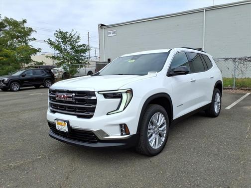 2026 GMC Acadia Elevation FWD