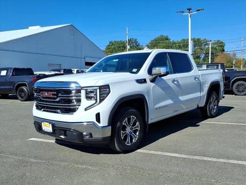 2022 GMC Sierra 1500 SLT