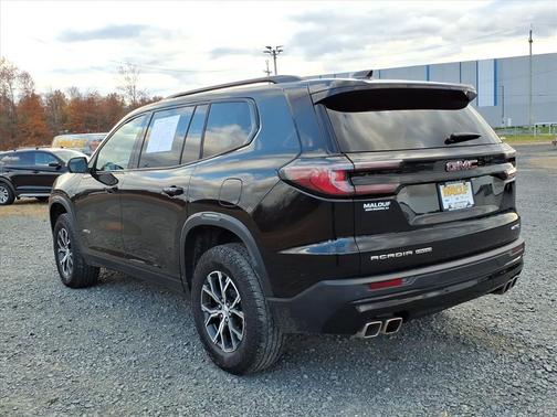 2024 GMC Acadia AWD AT4
