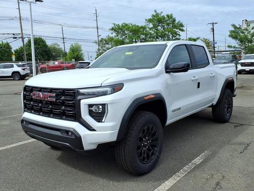 Summit White 2026 GMC Canyon Elevation
